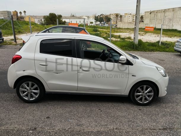 Mitsubishi Space Star Hatchback 1.2 · Ano 2016