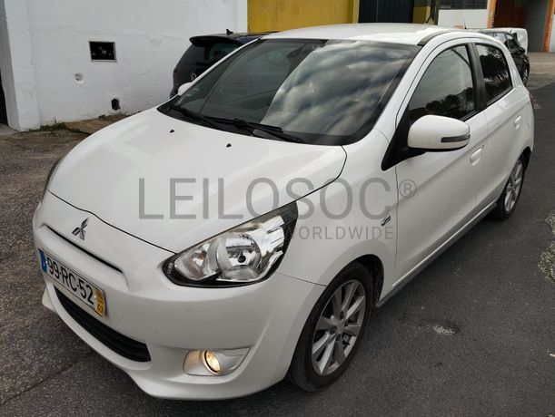 Mitsubishi Space Star Hatchback 1.2 · Ano 2016