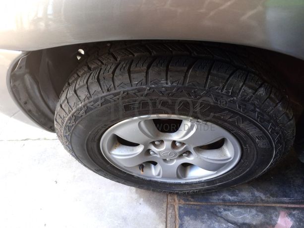 Mazda Tribute · Ano 2001