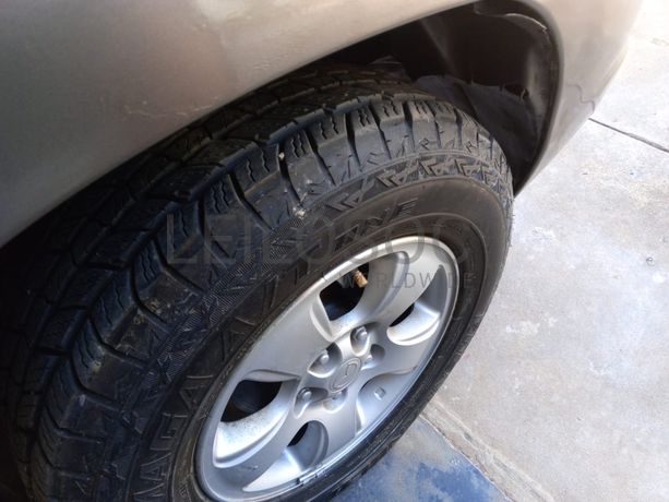 Mazda Tribute · Ano 2001
