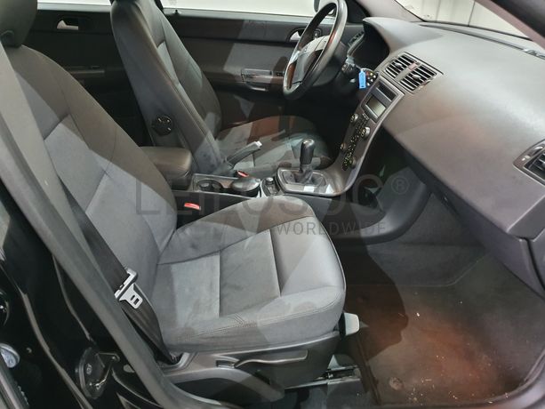 Volvo V50 · Ano 2006