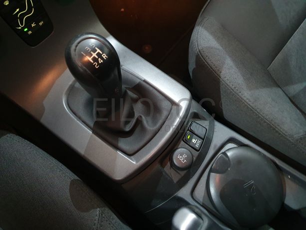 Volvo V50 · Ano 2006