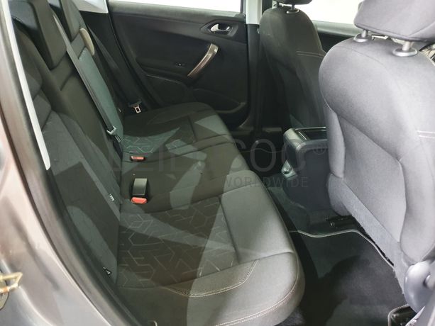 Peugeot 2008 · Ano 2014