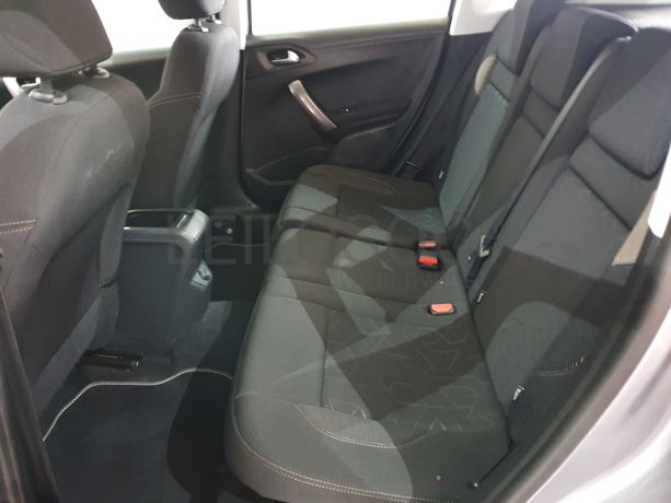 Peugeot 2008 · Ano 2014