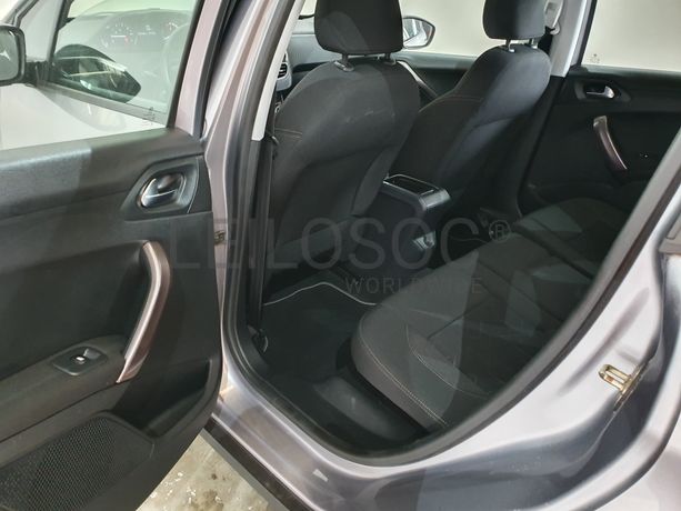 Peugeot 2008 · Ano 2014