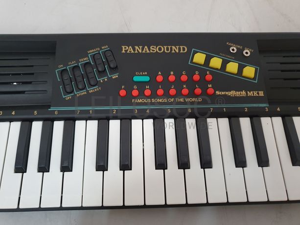 Lote Único - Álbuns Fotos · Bijuterias · Bolsas · Candeeiros · Intercomunicadores · Patins · Pianos Elétricos · Porta Cartões · Sapatos Bebé