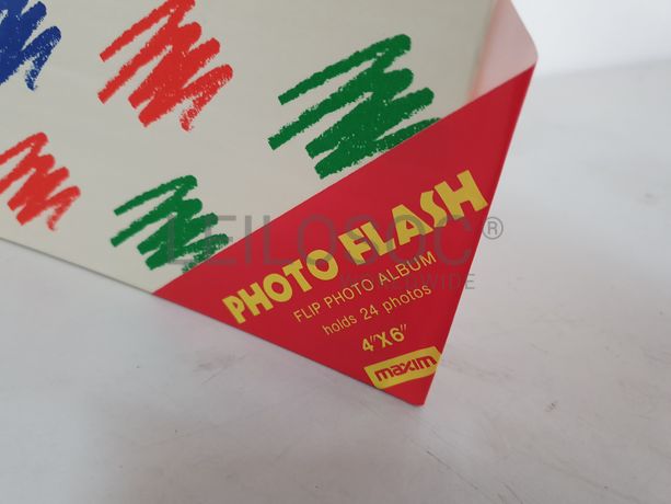 Lote Único - Álbuns Fotos · Bijuterias · Bolsas · Candeeiros · Intercomunicadores · Patins · Pianos Elétricos · Porta Cartões · Sapatos Bebé