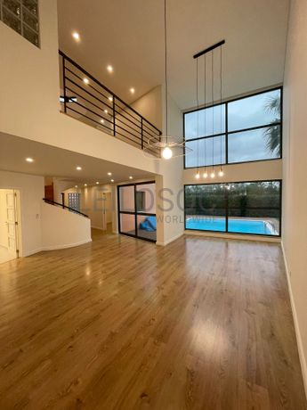 Moradia V4 · Palmela Village Resort