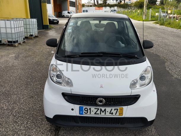 Smart Fortwo II Coupe 1.0 · Ano 2013
