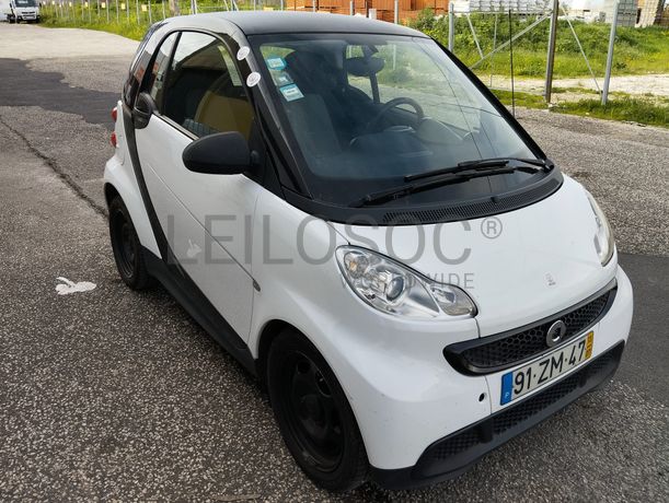 Smart Fortwo II Coupe 1.0 · Ano 2013