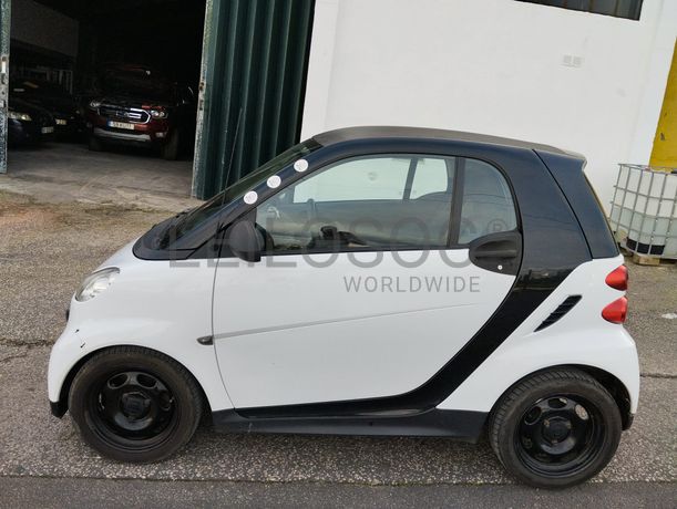 Smart Fortwo II Coupe 1.0 · Ano 2013