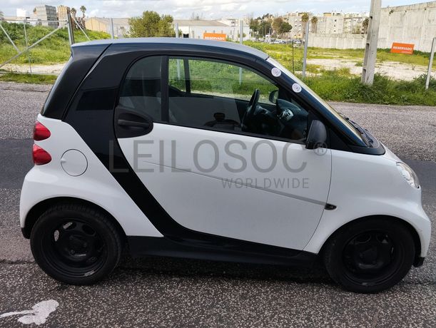 Smart Fortwo II Coupe 1.0 · Ano 2013