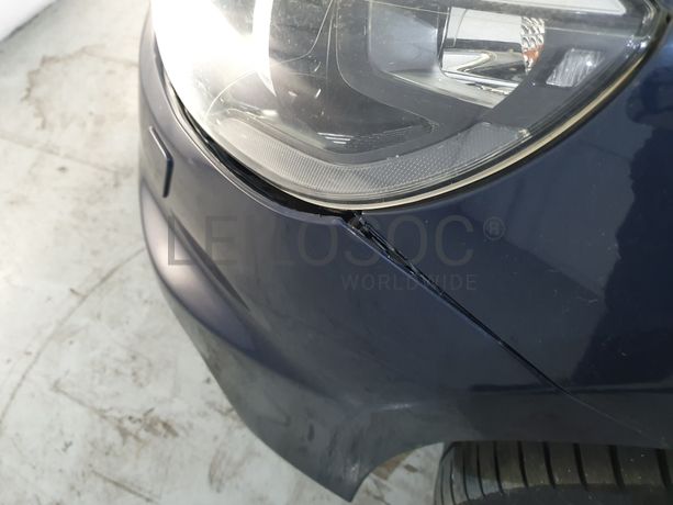 Volvo V40 D4 R Design · Ano 2014