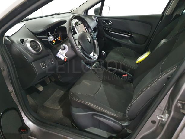 Renault Clio · Ano 2014