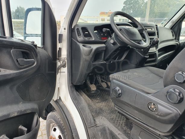 Iveco Daily 35-150 · Ano 2015