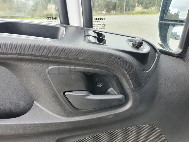 Iveco Daily 35-160 · Ano 2017