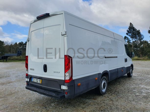 Iveco Daily 35-160 · Ano 2017