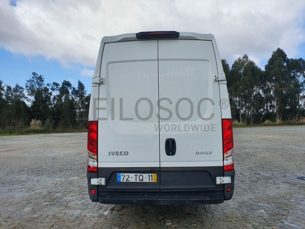 Iveco Daily 35-160 · Ano 2017