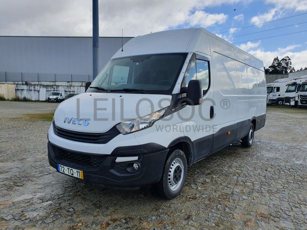 Iveco Daily 35-160 · Ano 2017