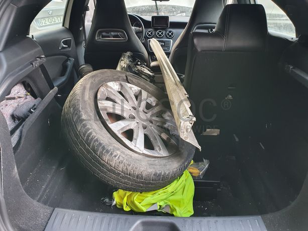 Mercedes-Benz A180 CDI · Ano 2013