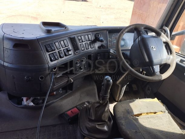 Volvo FH12 · Ano 2010