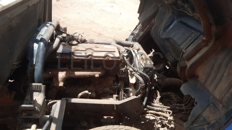 Hino Dutro · Ano 2004