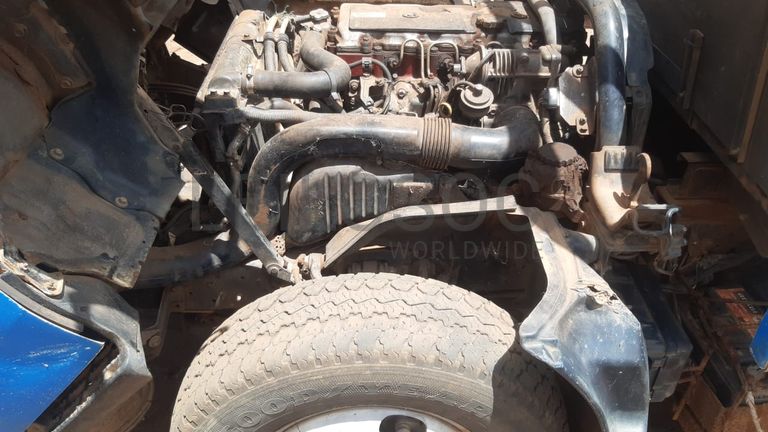 Hino Dutro · Ano 2004