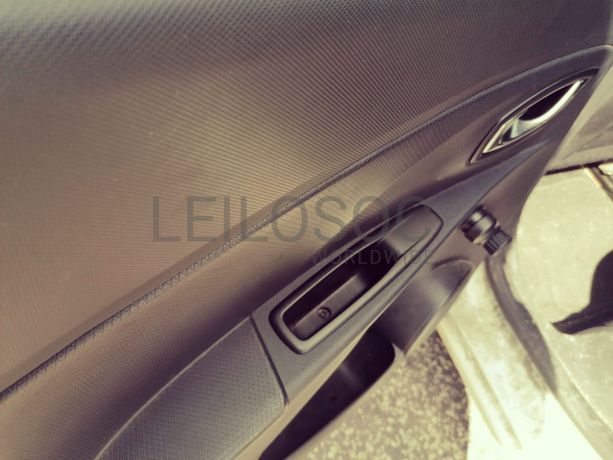 Renault Clio 1.5 DCI · Ano 2015