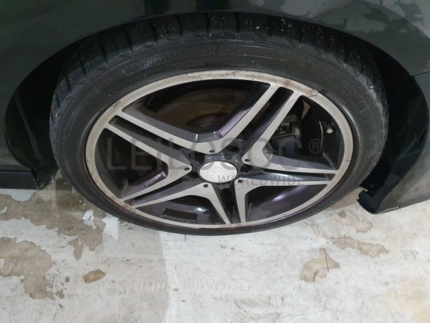 Mercedes-Benz A180 CDI · Ano 2013