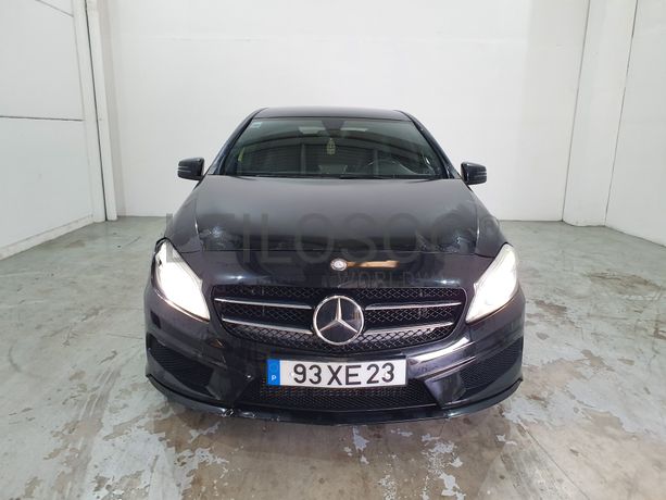 Mercedes-Benz A180 CDI · Ano 2013