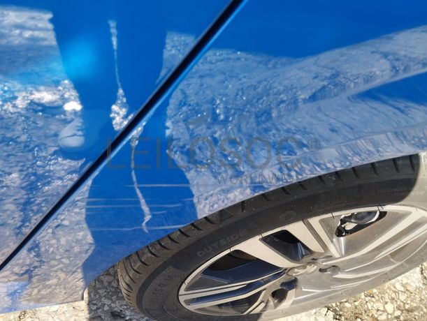 Peugeot 208 · Ano 2022