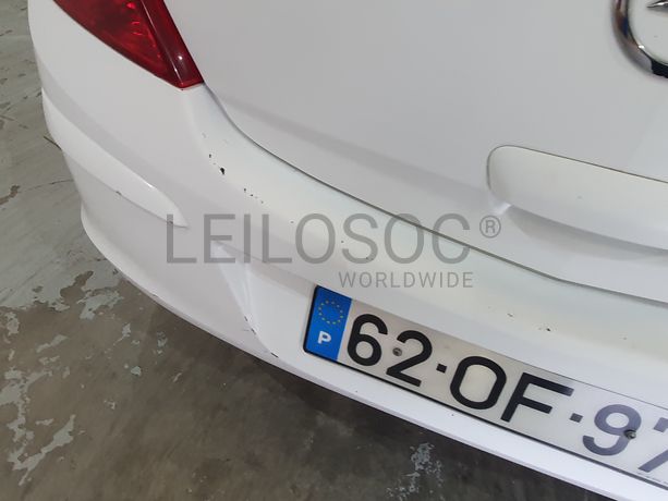 Opel Corsa · Ano 2013