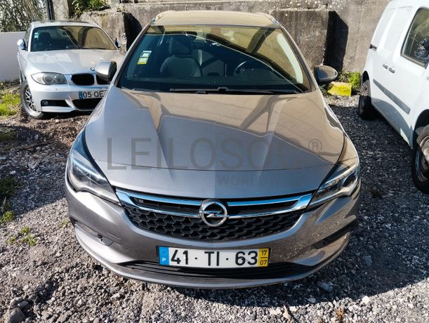 Opel Astra K Sports Tourer 1.6 CDTi · Ano 2017