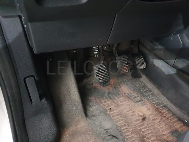 Peugeot Partner · Ano 2015