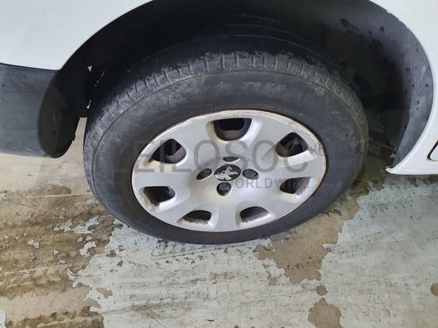 Peugeot Partner · Ano 2015