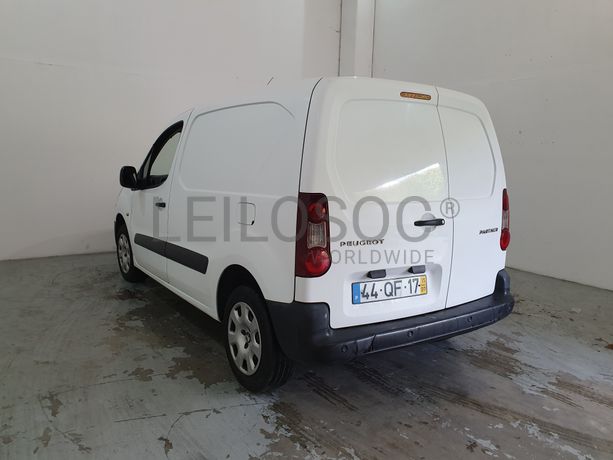 Peugeot Partner · Ano 2015
