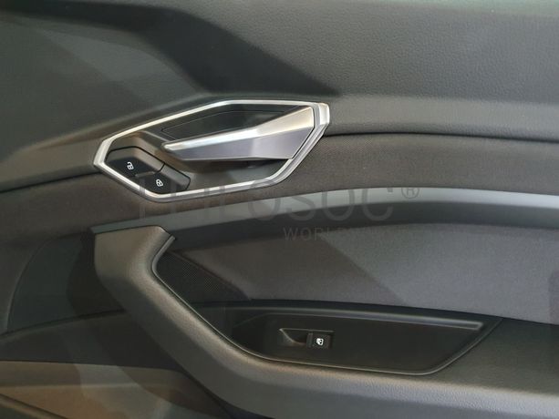 Audi e-tron 50 · Ano 2020