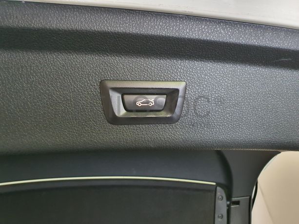 BMW 320D GT D Pack M · Ano 2017