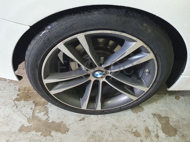 BMW 320D GT D Pack M · Ano 2017