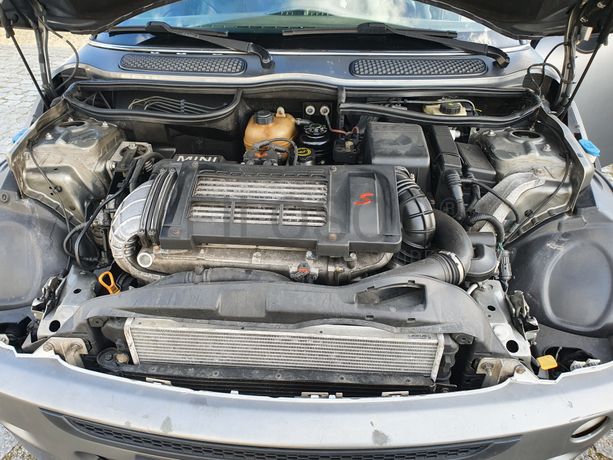 Mini Cooper S · Ano 2003