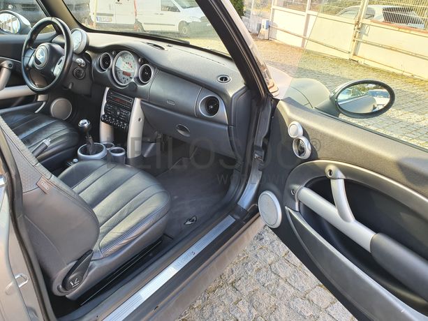 Mini Cooper S · Ano 2003