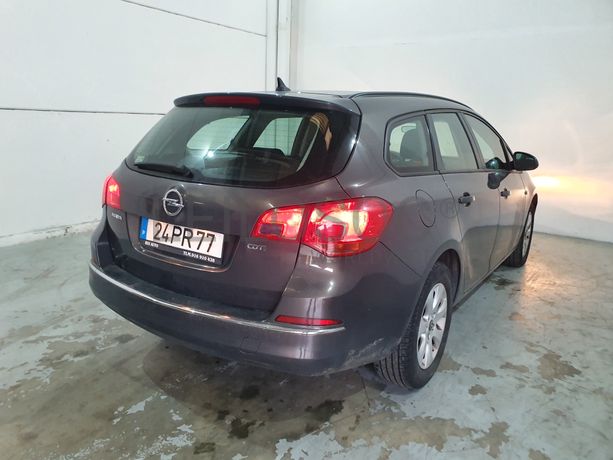 Opel Astra · Ano 2015