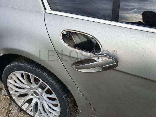 BMW 735i · Ano 2003