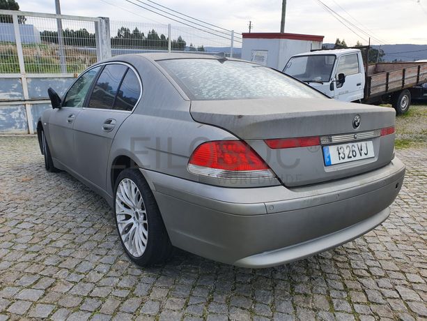BMW 735i · Ano 2003