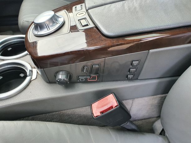 BMW 735i · Ano 2003