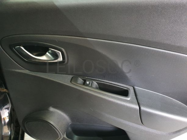 Renault Clio · Ano 2016