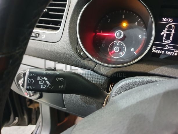 Volkswagen Golf · Ano 2009