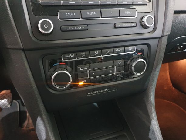 Volkswagen Golf · Ano 2009