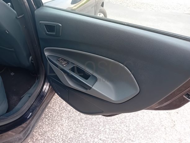 Ford Fiesta · Ano 2009