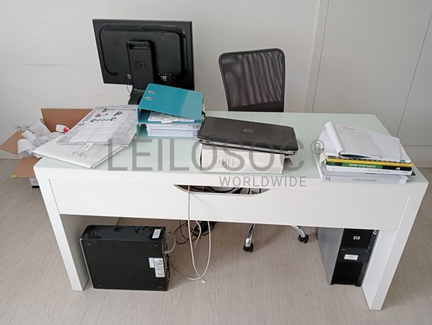 Equipamento de Escritório